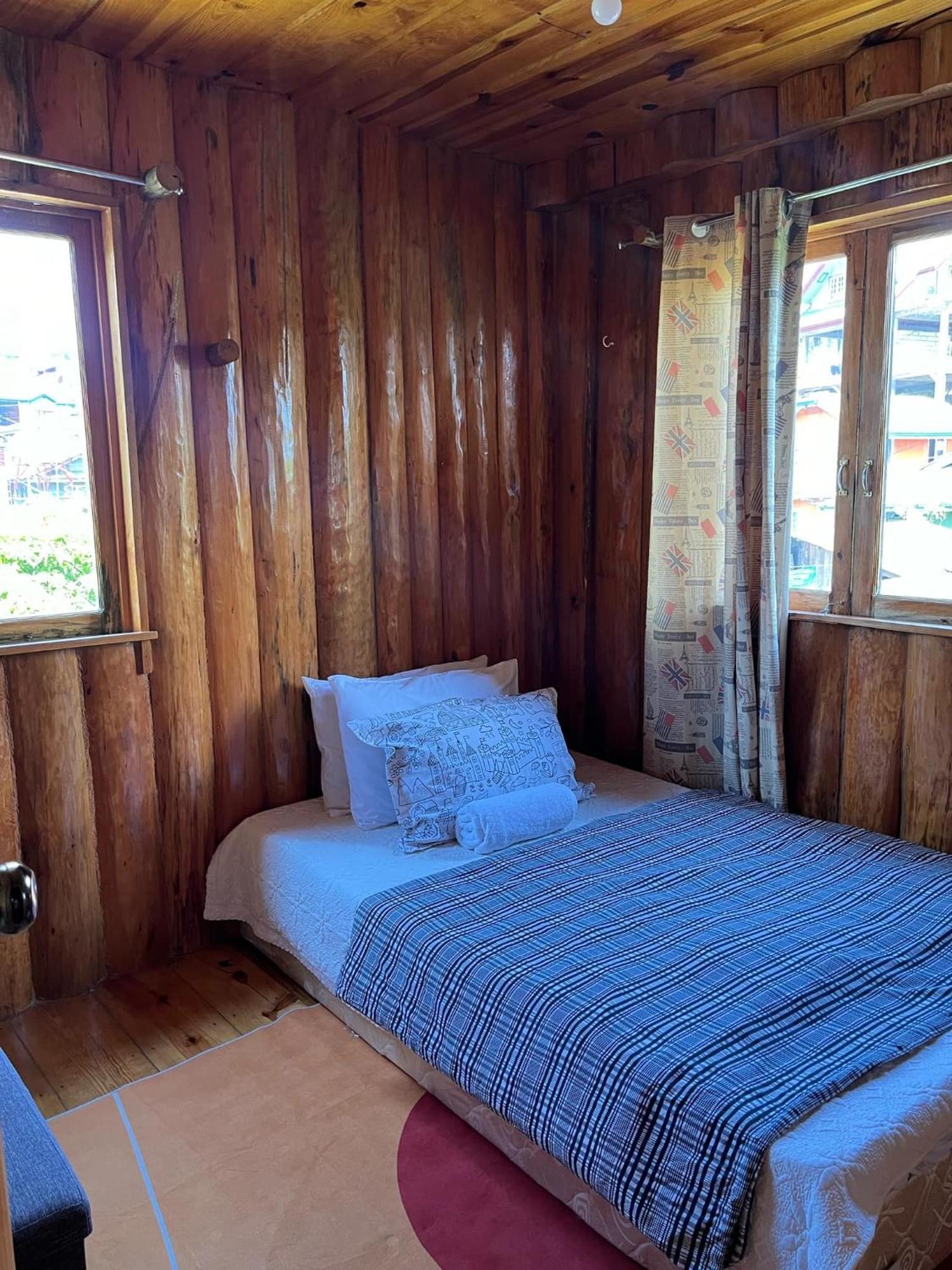 Agape Log Cabin Sagada Esterno foto